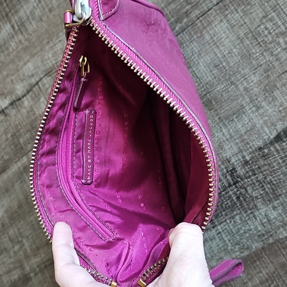 Marc By Marc Jacobs - Leather Wristlet - Picture 8 of 12